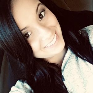 Meet your Posher, Kelsey